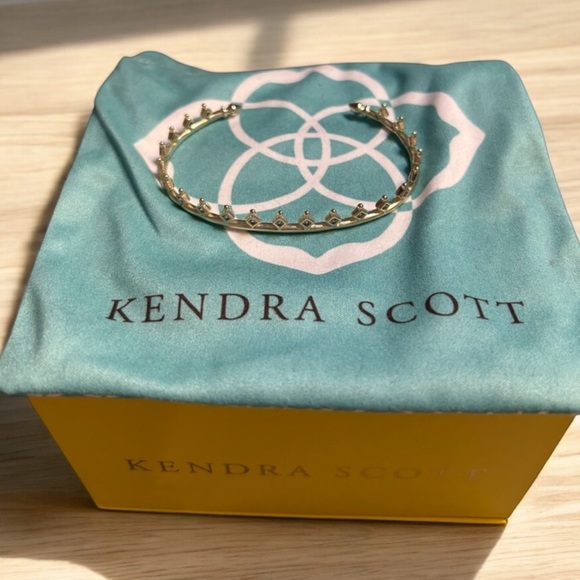 Kendra Scott bracelet - Picture 3 of 7